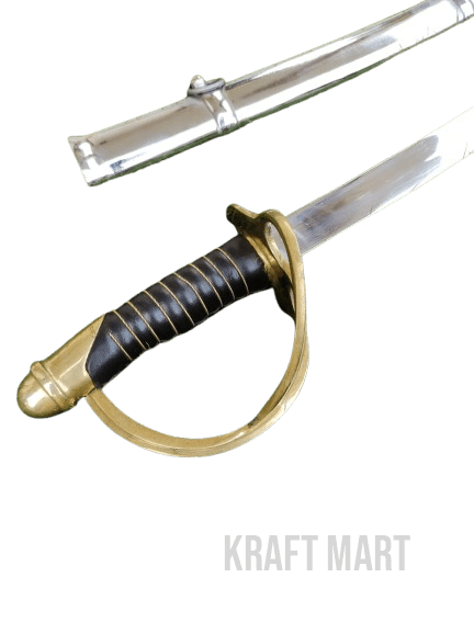 CLOSE UP OF THE HILT DISPLAIYING RUBBER GRIP
.Display-ready cavalry sword with lightweight build and classic style
Display sword inspired by American cavalry design