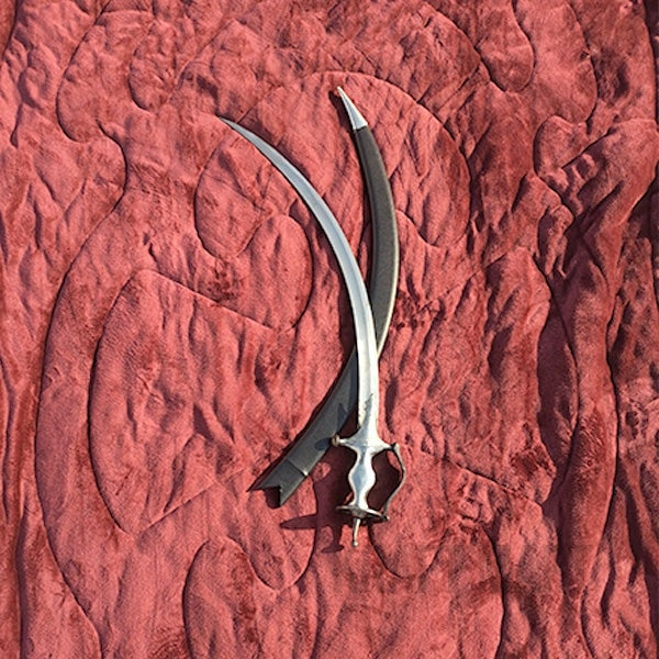 Antique Punjabi sword blade detailing and edge finish