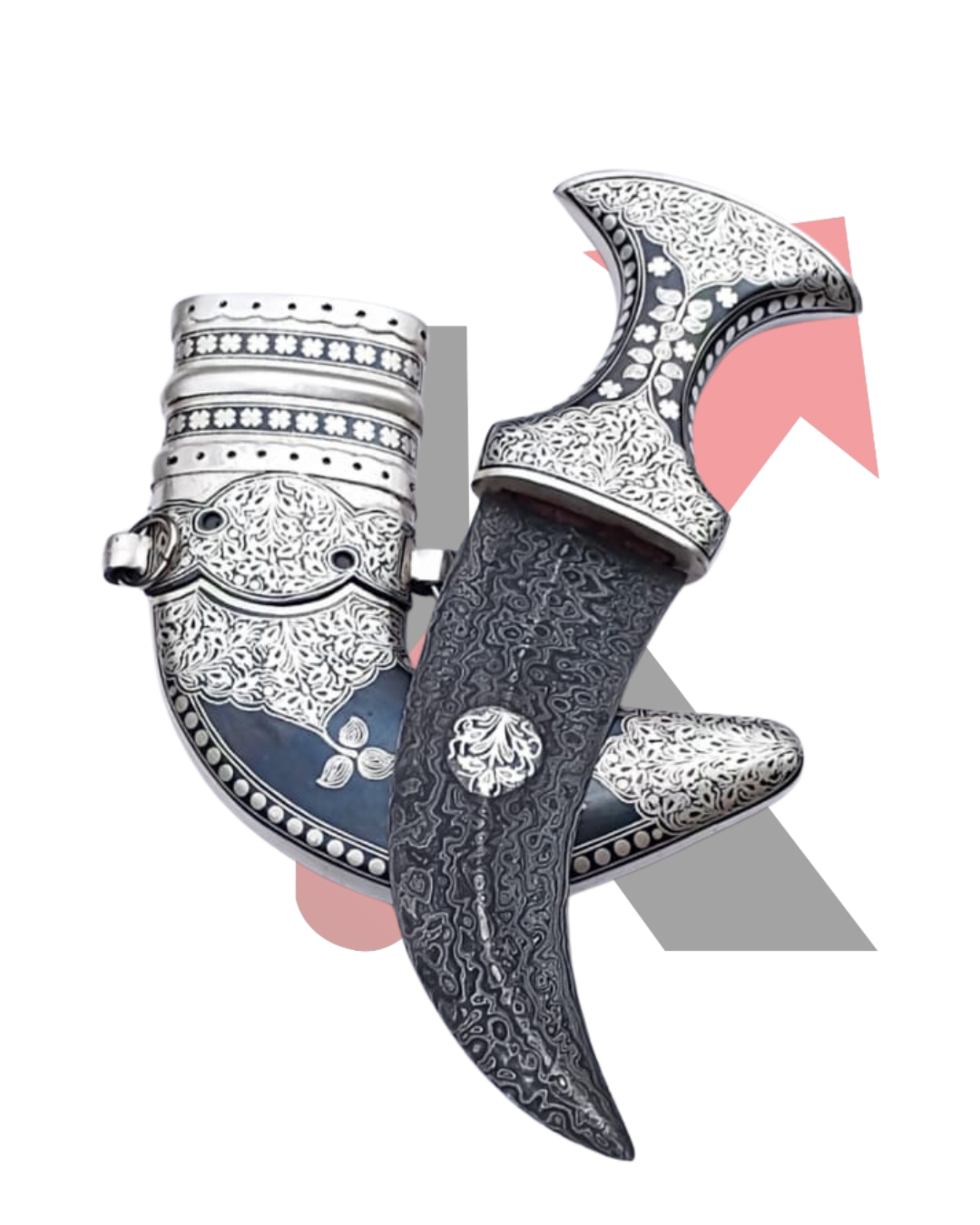 Damascus steel jambya dagger with ornate Arabian detailing
Exclusive Arabian Knife – Fast USA Delivery Available