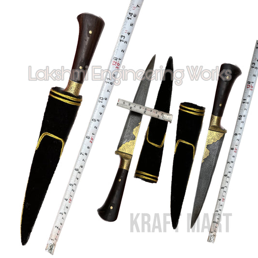 Full view of gold Koftgiri Peshkabaz dagger with detailed engravings